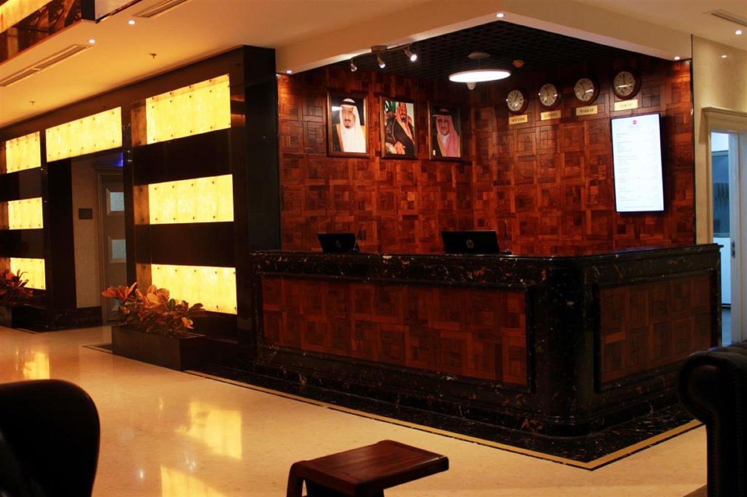 Al Ahsa Grand Serviced Apartment 胡富夫 外观 照片 The lobby of the hotel