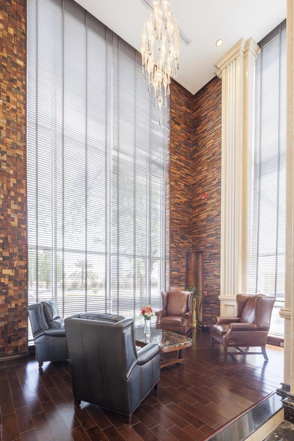 Al Ahsa Grand Serviced Apartment 胡富夫 外观 照片 Venetian blinds