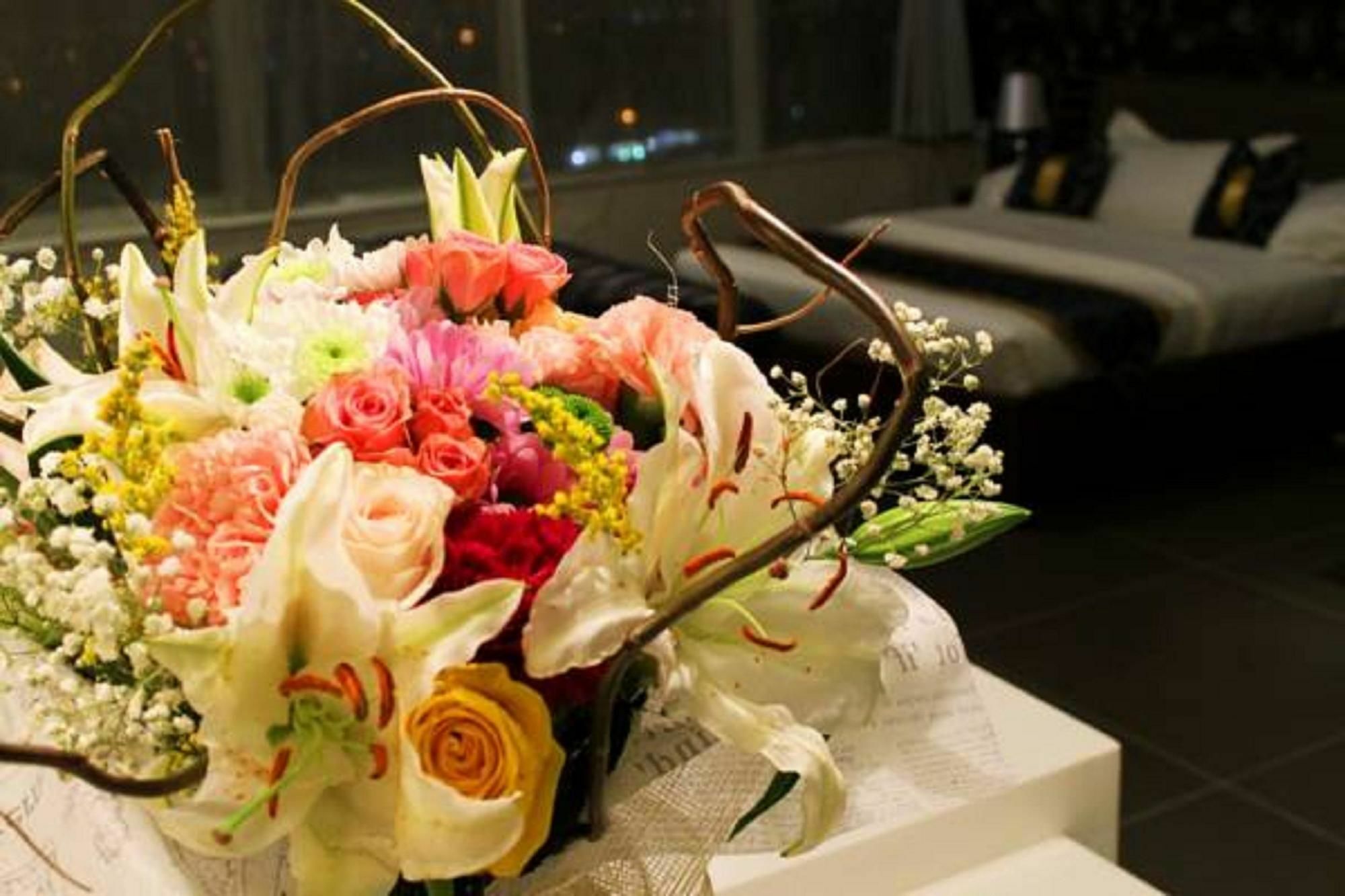 Al Ahsa Grand Serviced Apartment 胡富夫 外观 照片 A bouquet of flowers