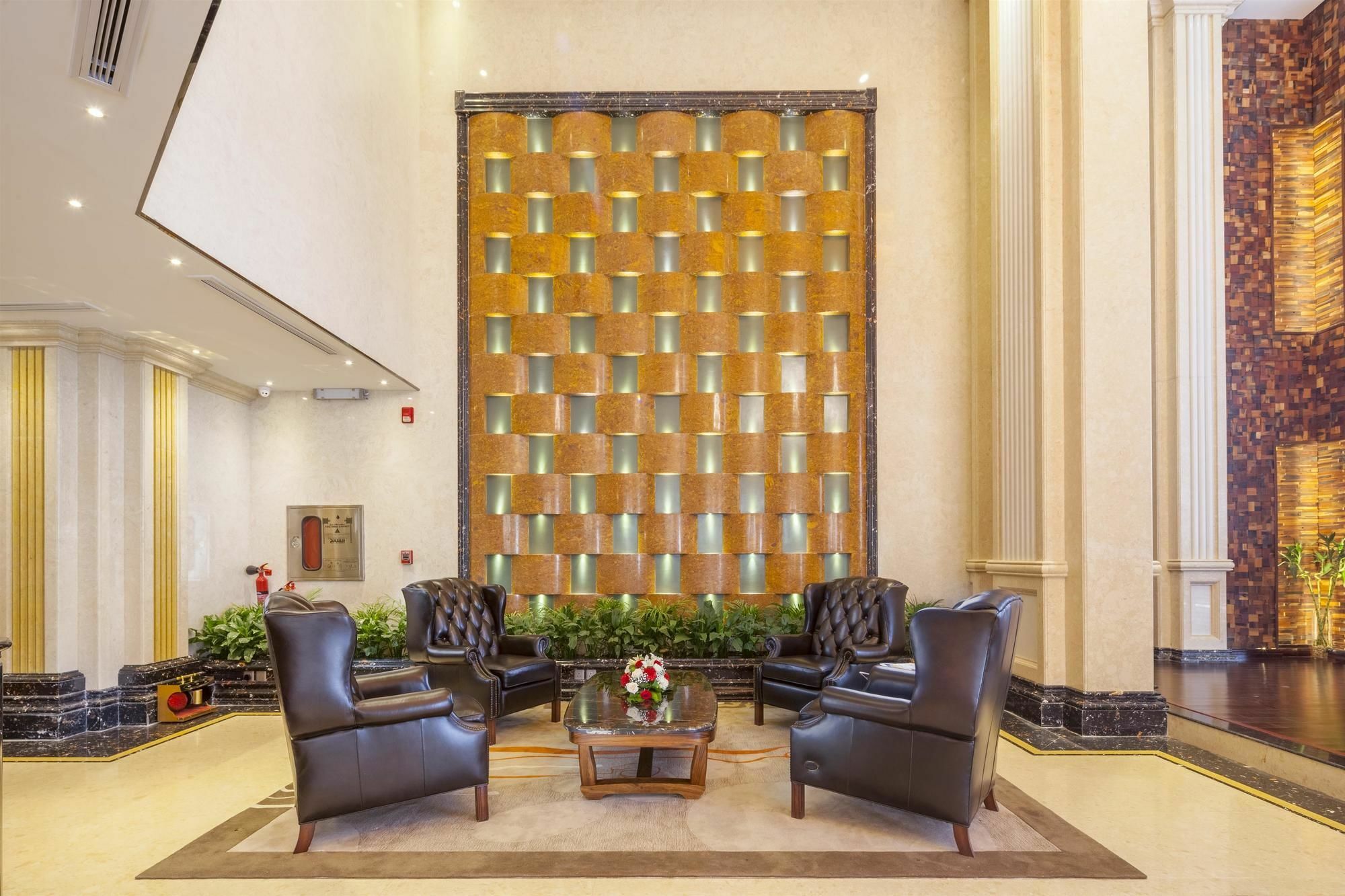 Al Ahsa Grand Serviced Apartment 胡富夫 外观 照片 Lobby
